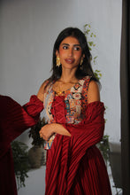 Load image into Gallery viewer, Gharmaz