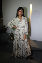 Load image into Gallery viewer, Greige