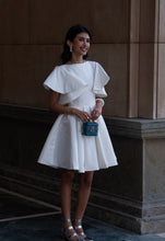 Load image into Gallery viewer, Trenta || (White)