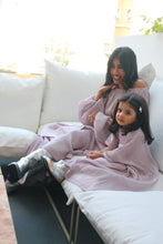 Load image into Gallery viewer, Crystal mini (blush)