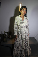 Load image into Gallery viewer, Greige