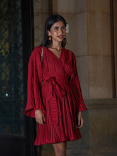 Load image into Gallery viewer, Belle