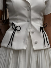 Load image into Gallery viewer, Bowie