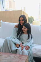 Load image into Gallery viewer, Crystal mini (Sage green)