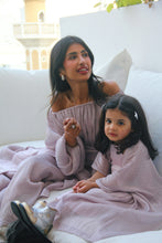 Load image into Gallery viewer, Crystal mini (blush)