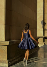 Load image into Gallery viewer, Trenta (Navy)