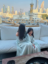 Load image into Gallery viewer, Crystal mini (Sage green)