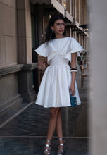 Load image into Gallery viewer, Trenta || (White)