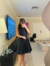 Load image into Gallery viewer, Trenta (Black)