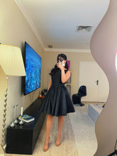 Load image into Gallery viewer, Trenta (Black)