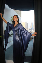 Load image into Gallery viewer, Qamra