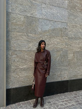 Load image into Gallery viewer, Cuir (Burgundy)