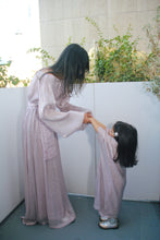 Load image into Gallery viewer, Crystal mini (blush)