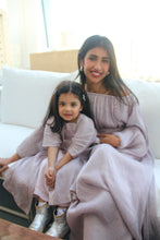 Load image into Gallery viewer, Crystal mini (blush)