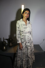 Load image into Gallery viewer, Greige