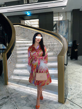 Load image into Gallery viewer, Silila V