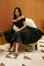 Load image into Gallery viewer, Miley