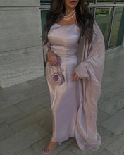 Load image into Gallery viewer, Crystal Bisht (Mauve)