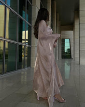 Load image into Gallery viewer, Crystal Bisht (Mauve)