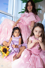 Load image into Gallery viewer, Mini Luxe