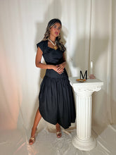 Load image into Gallery viewer, Mia (Black)