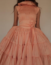 Load image into Gallery viewer, Luxe (Poze Edition)