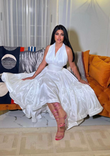 Load image into Gallery viewer, Telsa (White)