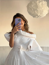 Load image into Gallery viewer, White Luxe (Ramadan Edition)