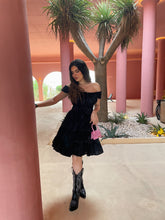 Load image into Gallery viewer, Miley