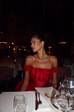 Load image into Gallery viewer, Bella (Red)
