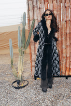 Load image into Gallery viewer, Frost Noir
